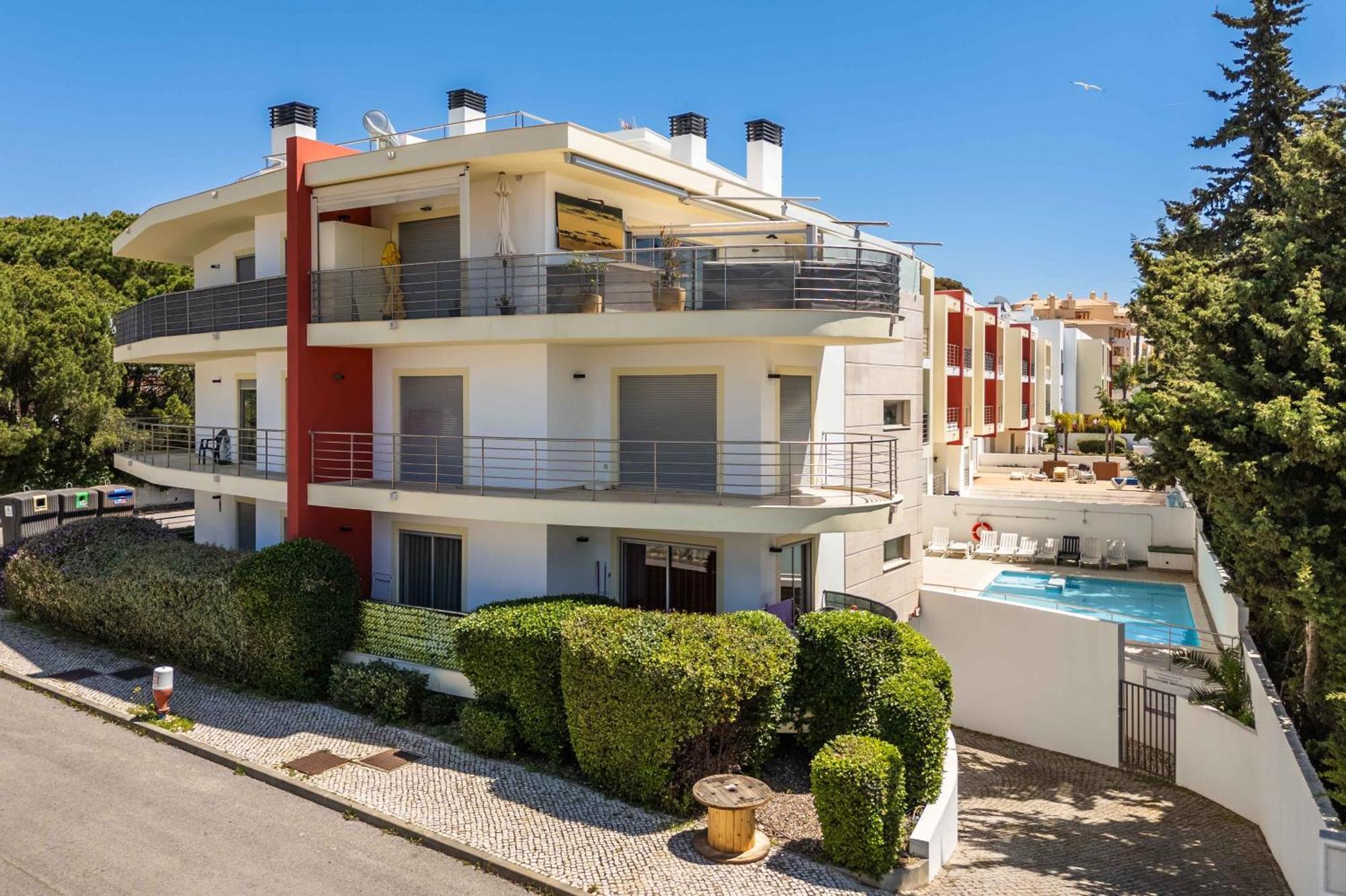 Apartamento T2 Eucalipto 2A Olhos de Agua  Exterior photo